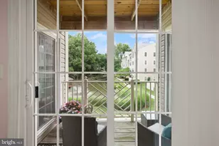 12205 Fairfield House Dr, Fairfax, VA 22033 - Photo 22