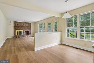 3231 Nestlewood Drive, Herndon, VA 20171 - Photo 14