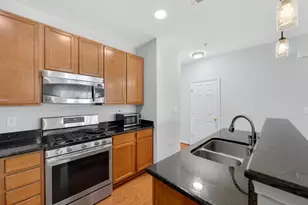 6055 Wicker Ln, Centreville, VA 20121 - Photo 12