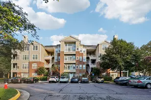 4200 Mozart Brigade Ln, Fairfax, VA 22033 - Photo 2