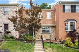 8174 Electric Ave, Vienna, VA 22182 - Photo 1