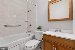 8174 Electric Ave, Vienna, VA 22182 - Photo 16
