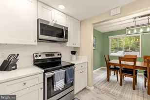 2224 Wheelwright Ct, Reston, VA 20191 - Photo 8