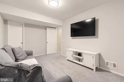 2224 Wheelwright Court, Reston, VA 20191 - Photo 30