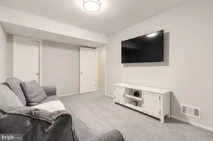 2224 Wheelwright Ct, Reston, VA 20191 - Photo 30