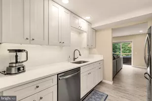 2224 Wheelwright Ct, Reston, VA 20191 - Photo 4