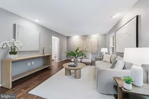 6125 Wellington Commons Dr, Alexandria, VA 22310 - Photo 10