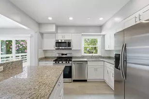 8543 Mount Vernon Hwy, Alexandria, VA 22309 - Photo 10
