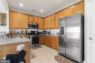 6339 Eagle Ridge Ln, Alexandria, VA 22312 - Photo 10