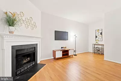 14679 Seasons Drive, Centreville, VA 20120 - Photo 44