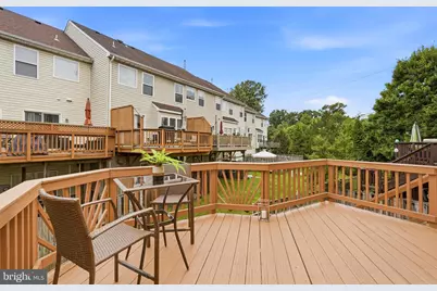 14679 Seasons Drive, Centreville, VA 20120 - Photo 10