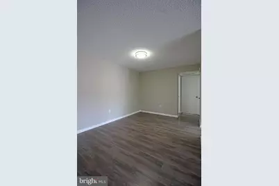 10208 Bushman Drive #421, Oakton, VA 22124 - Photo 6