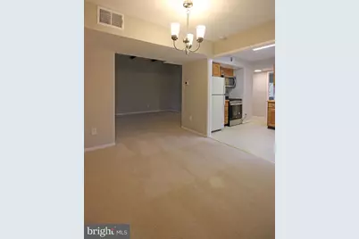 1662 Parkcrest Circle #400, Reston, VA 20190 - Photo 10