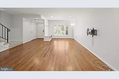 315 Center Street N, Vienna, VA 22180 - Photo 12