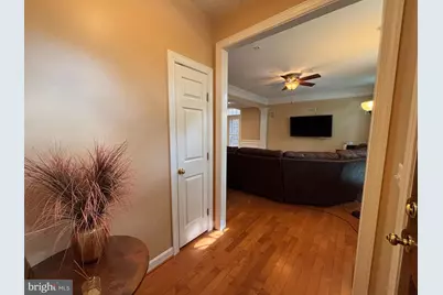 8006 Reserve Way, Vienna, VA 22182 - Photo 4