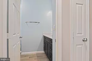 1519 North Point Dr, Reston, VA 20194 - Photo 22