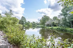 1519 North Point Dr, Reston, VA 20194 - Photo 42