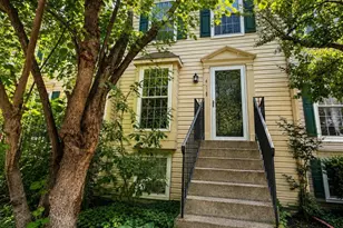 6103 Beddingfield Ct, Centreville, VA 20121 - Photo 1