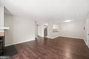 6911 Mary Caroline Cir, Alexandria, VA 22310 - Photo 8