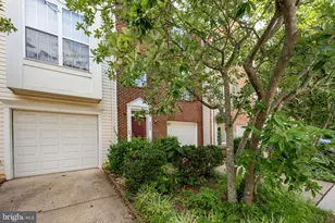 8454 Hallie Rose St, Alexandria, VA 22309 - Photo 18