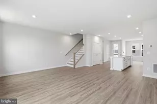 2118 Acadia Rd, Herndon, VA 20170 - Photo 18