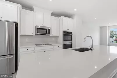 2118 Acadia Road, Herndon, VA 20170 - Photo 8