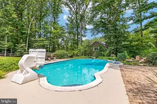 10618 Shadow Ln, Fairfax Station, VA 22039 - Photo 4