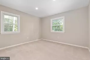 10618 Shadow Ln, Fairfax Station, VA 22039 - Photo 26