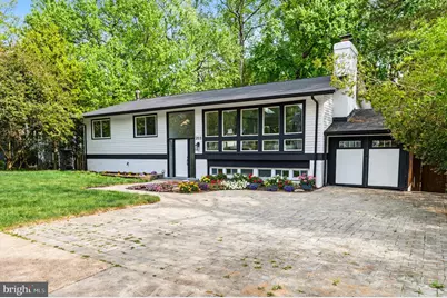 203 Audreys Court SE, Vienna, VA 22180 - Photo 2