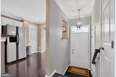 6568 Osprey Point Lane, Alexandria, VA 22315 - Photo 8