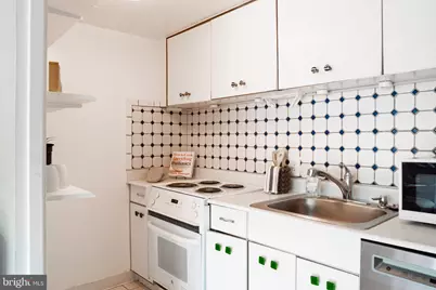 11400 Washington Plz W #205, Reston, VA 20190 - Photo 8