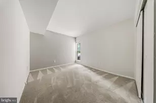 8511 Barrington Ct, Springfield, VA 22152 - Photo 18