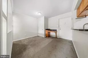 8511 Barrington Ct, Springfield, VA 22152 - Photo 8