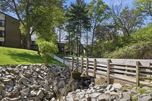 9710 Kingsbridge Dr, Fairfax, VA 22031 - Photo 14