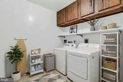 9710 Kingsbridge Drive #104, Fairfax, VA 22031 - Photo 8