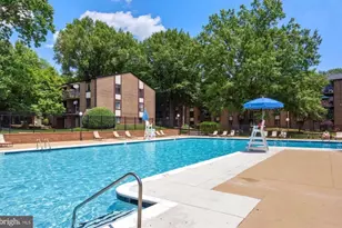 9710 Kingsbridge Dr, Fairfax, VA 22031 - Photo 16