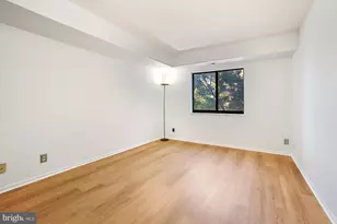 5902 Mt Eagle Dr, Alexandria, VA 22303 - Photo 24