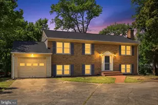 1534 Malvern Hill Pl, Herndon, VA 20170 - Photo 1