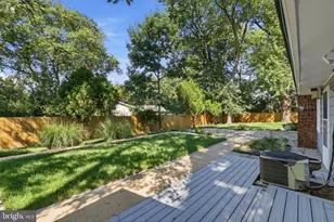 4140 Point Hollow Ln, Fairfax, VA 22033 - Photo 30
