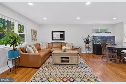 5010 Gainsborough Drive, Fairfax, VA 22032 - Photo 10