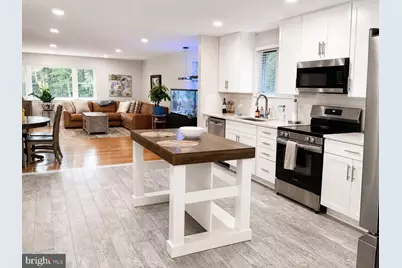 5010 Gainsborough Drive, Fairfax, VA 22032 - Photo 2