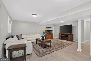 5010 Gainsborough Dr, Fairfax, VA 22032 - Photo 16
