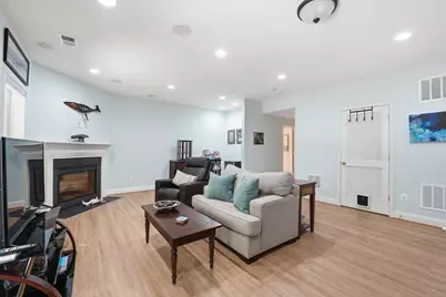 508 Hollingsworth Terrace, Herndon, VA 20170 - Photo 36