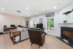 508 Hollingsworth Terrace, Herndon, VA 20170 - Photo 38