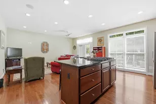 508 Hollingsworth Terrace, Herndon, VA 20170 - Photo 16
