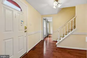 12821 Kettering Dr, Herndon, VA 20171 - Photo 2