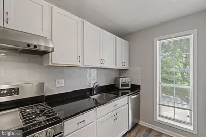 10178 Oakton Terrace Road #178, Oakton, VA 22124 - Photo 28