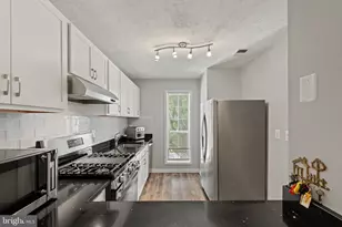 10178 Oakton Terrace Rd, Oakton, VA 22124 - Photo 26