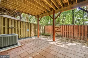 13967 Gill Brook Ln, Centreville, VA 20121 - Photo 36