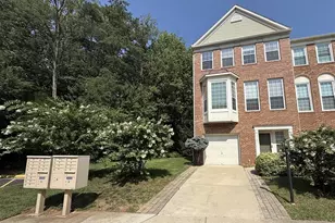 7507 Lamoyne Ct, Alexandria, VA 22315 - Photo 2